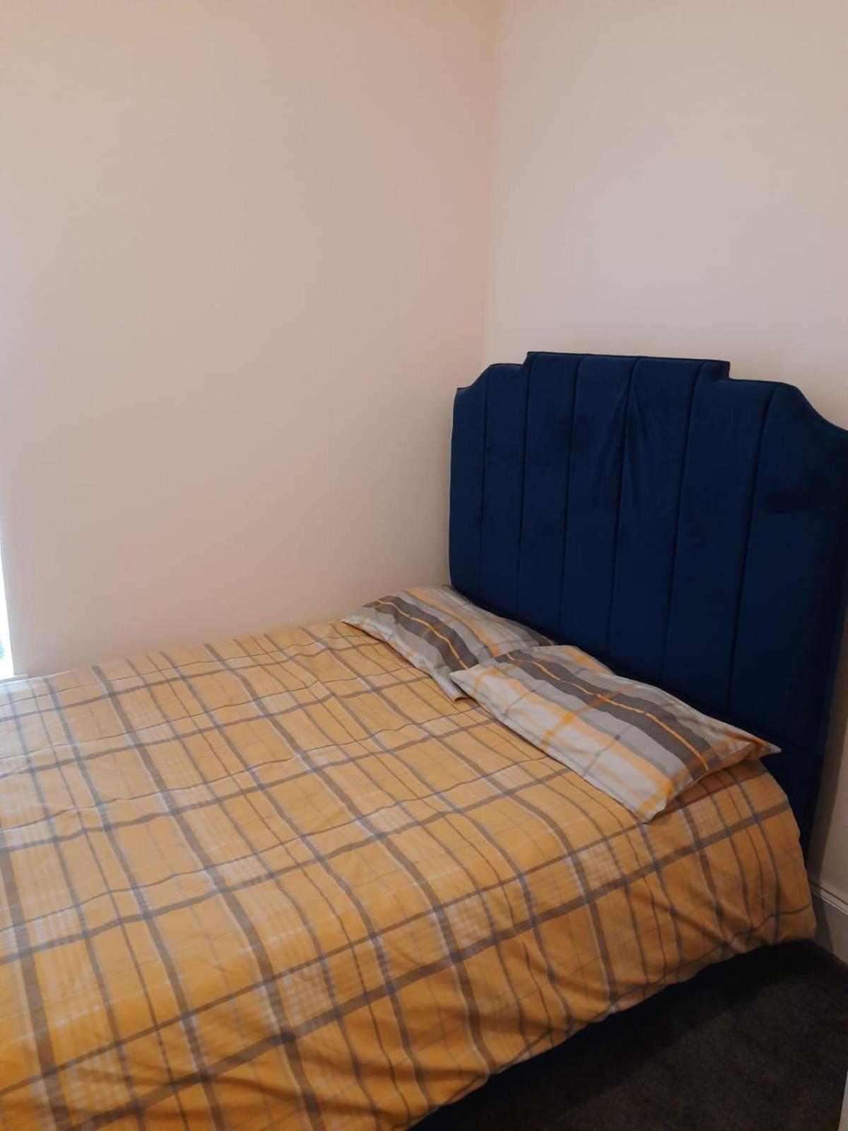 Lovely Bedroom With Shared Kitchen & Bathroom Free Parking Γουόλσολ Εξωτερικό φωτογραφία